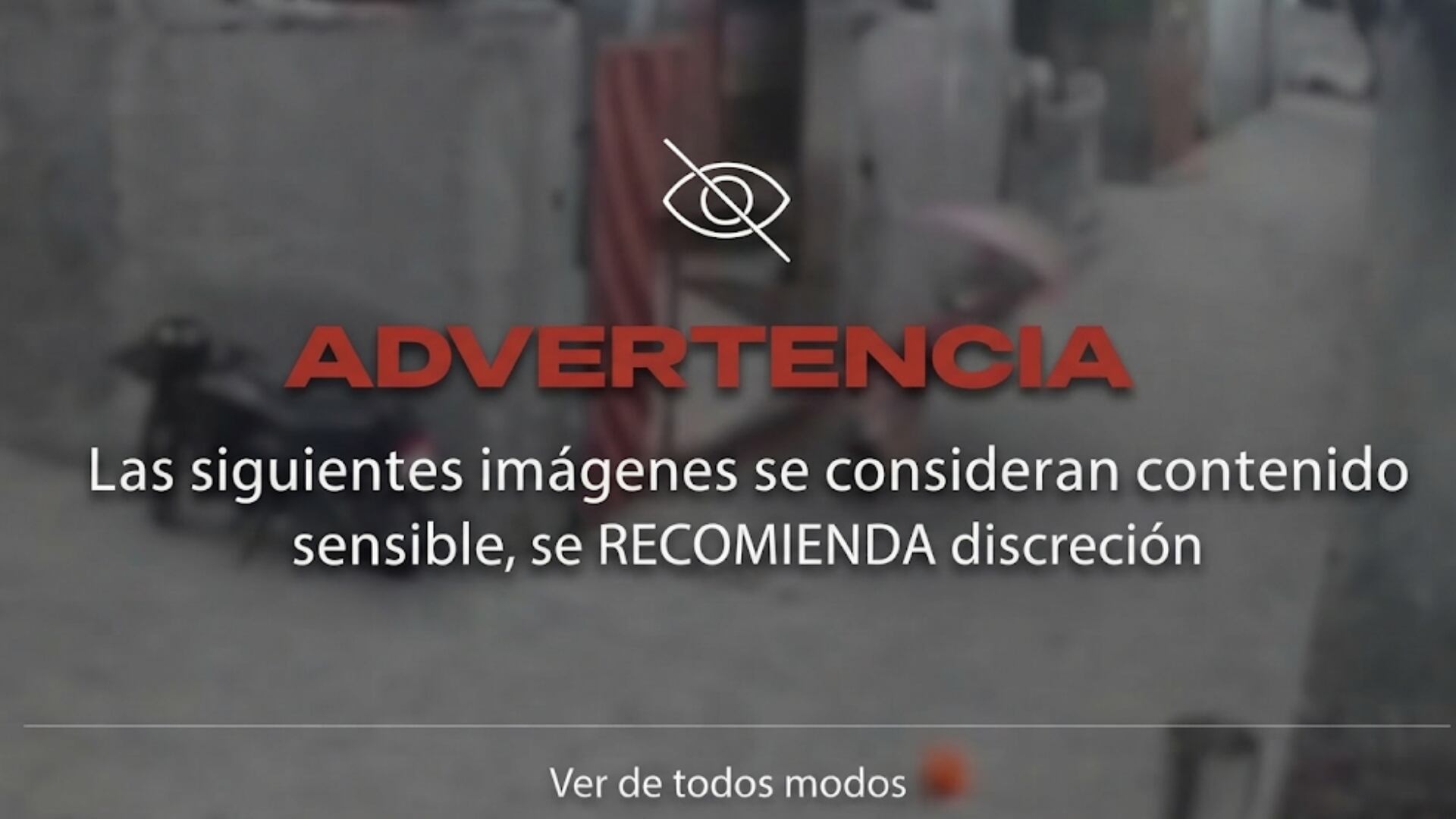 Menor fallece por golpe de portón corredizo mientras jugaba; video se hace viral