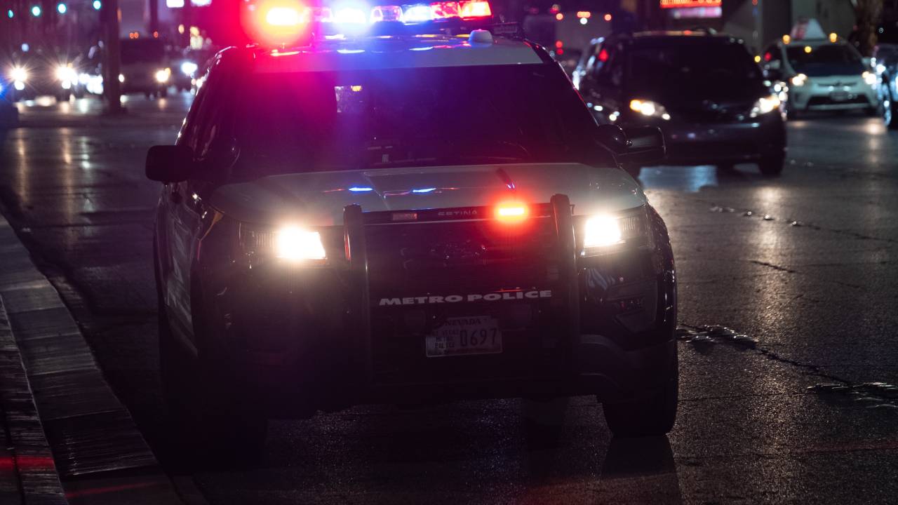 Policía
