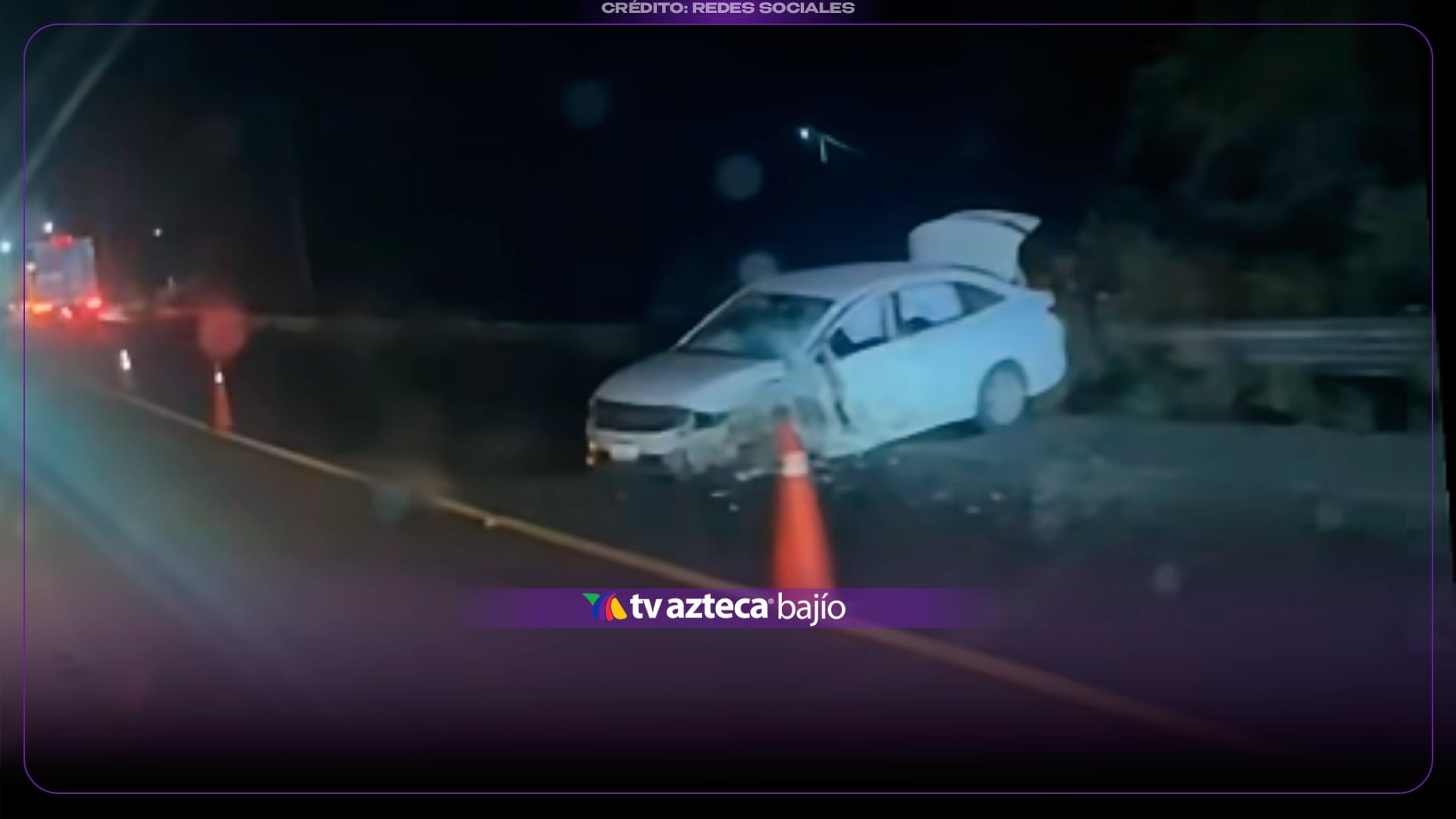 ¡FUERTE CHOQUE! Dos autos quedan DESTROZADOS en sobre autopista a Dolores Hidalgo; confirman daños severos