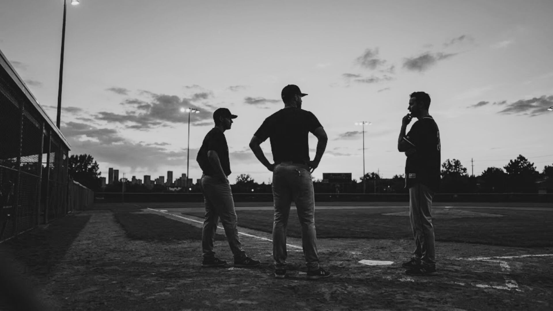 REVELAN la IDENTIDAD de los tres hombres AS3SINADOS a bal4zos por arm4 de fuego en canchas de béisbol en Valle de Santiago