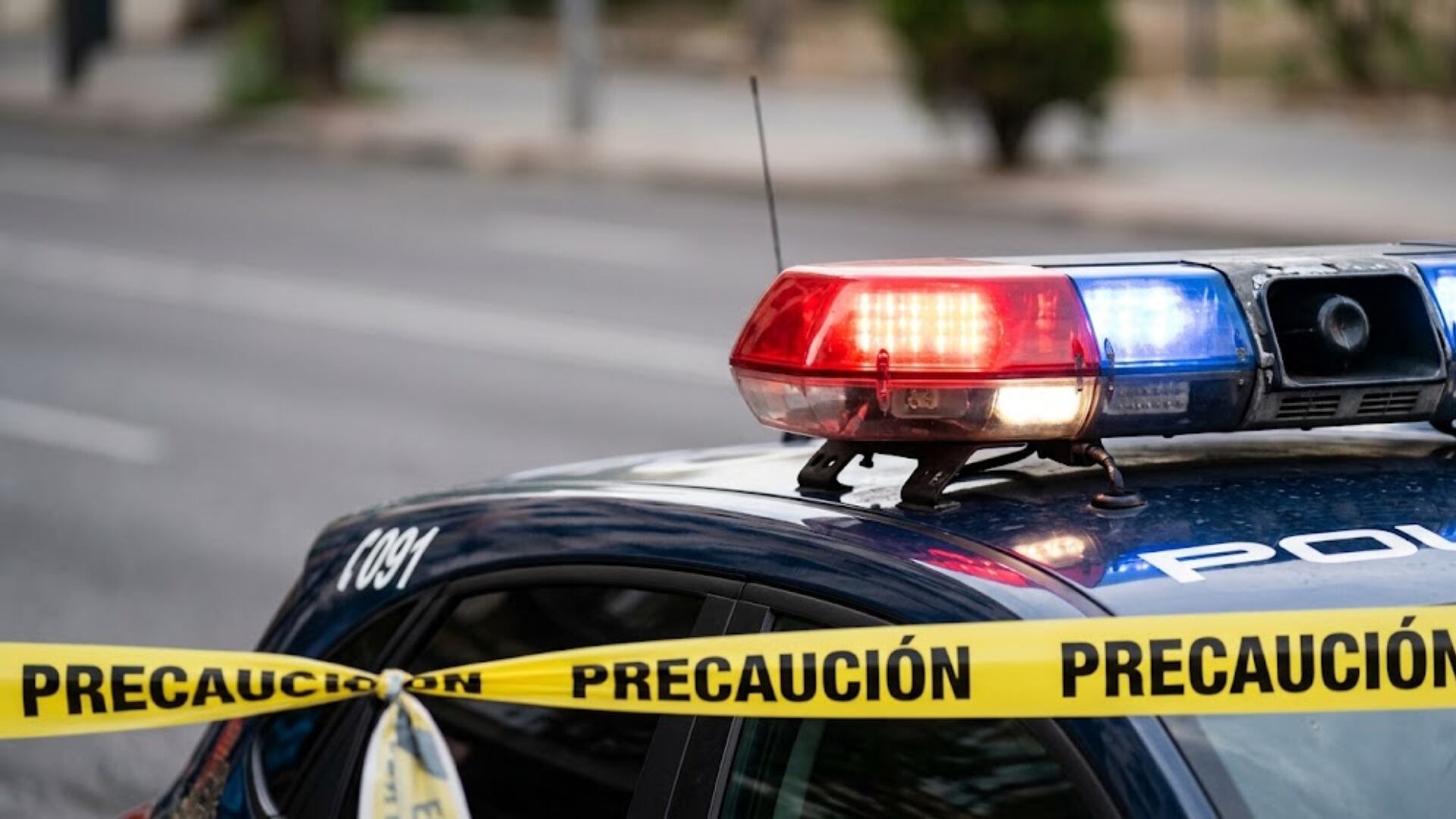 ¡Lo BAL3ARON en su cochera! Jóven queda tir4do en su casa tras recibir diversas lesiones por arm4 de fuego